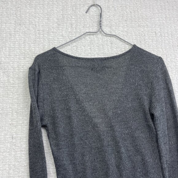 Out From Under Urban Outfitters Gray Ribbed Long Sleeve Henley Top Small - Picture 11 of 11